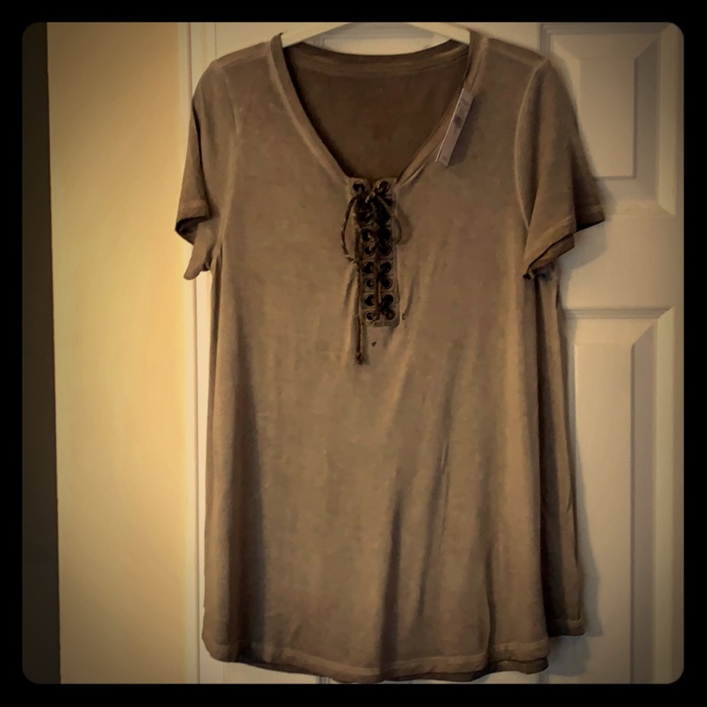 American Eagle t-shirt